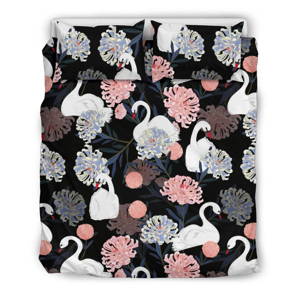 White Swan Blooming Flower Pattern Bedding Set