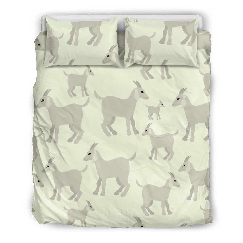 Little Young Goat Pattern Bedding Set