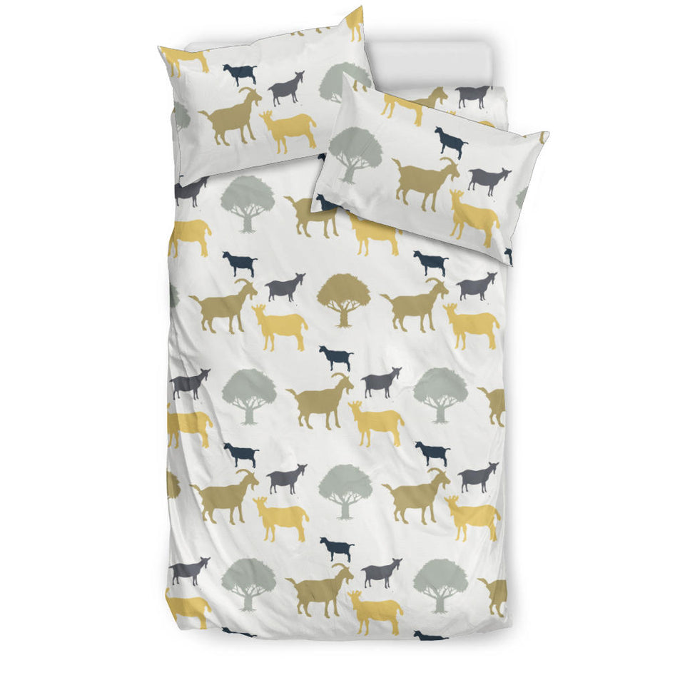 Silhouettes Of Goat And Tree Pattern Bedding Set