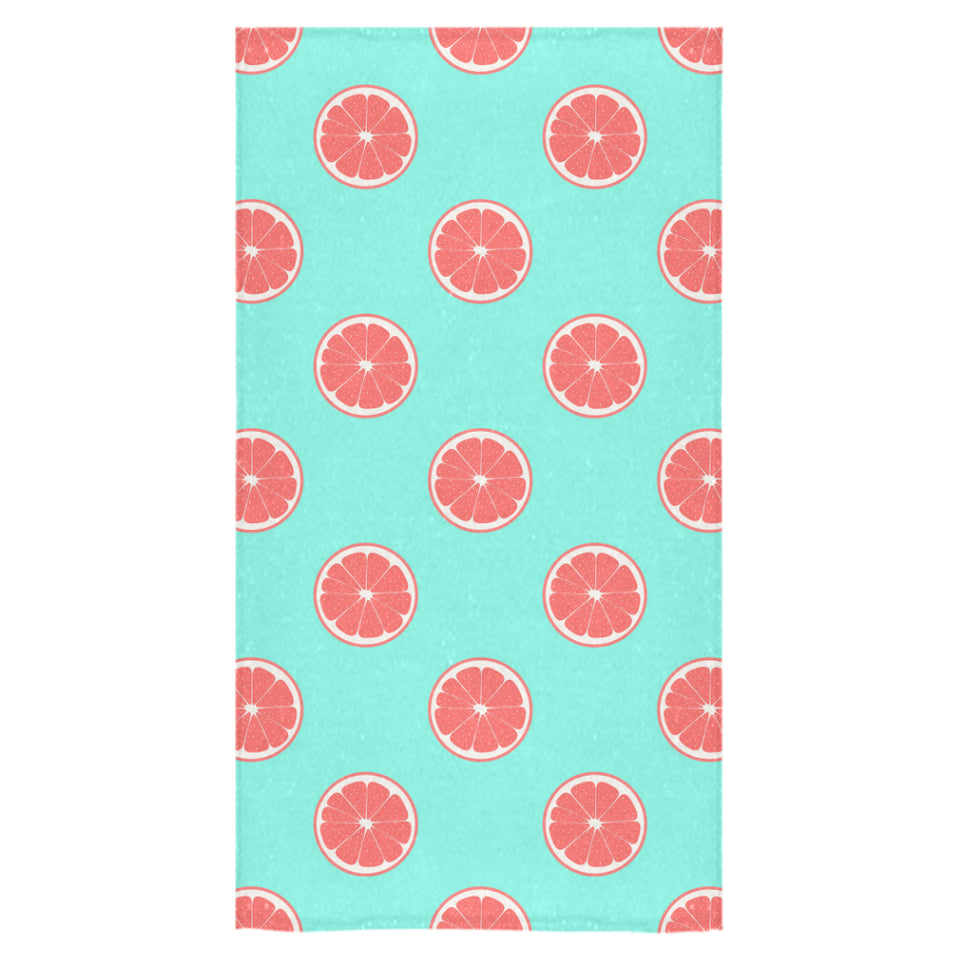 Grapefruit green background Bath Towel
