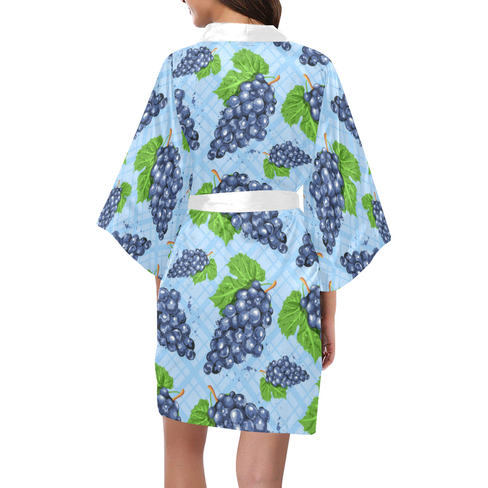Watercolor grape pattern Women's Short Kimono Robe