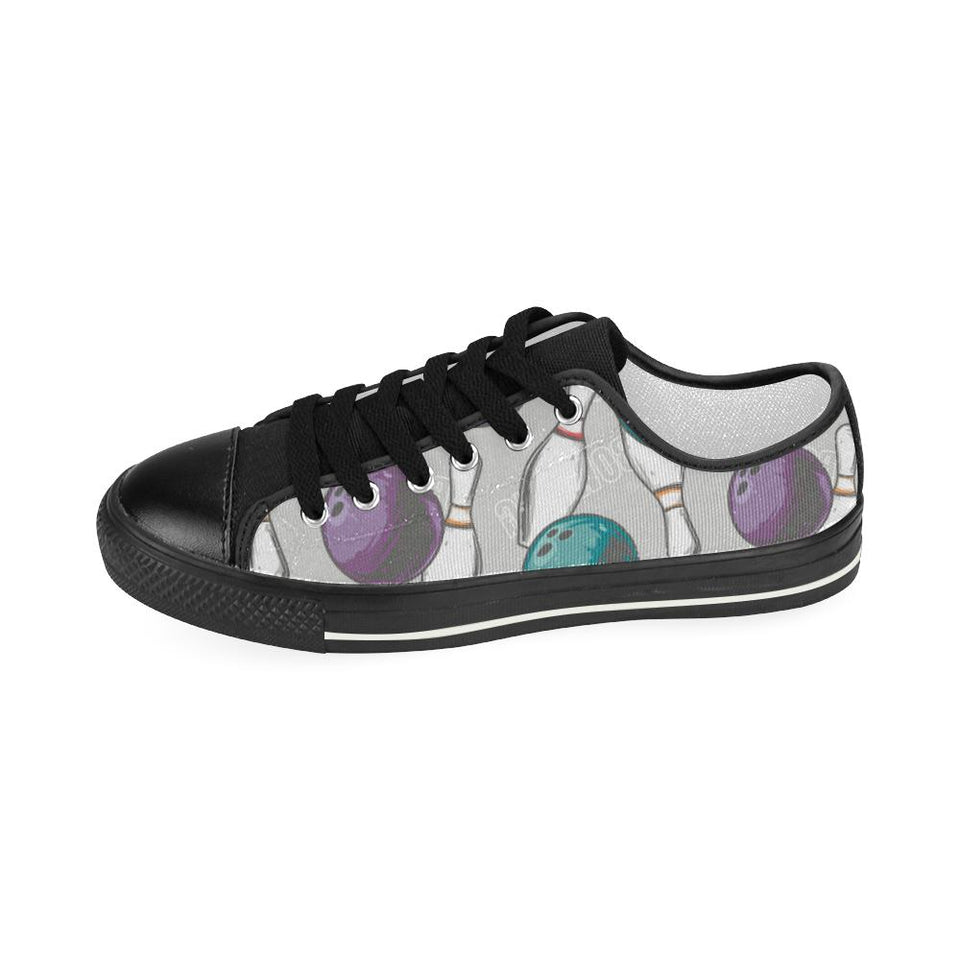 Bowling ball and pin gray background Kids' Boys' Girls' Low Top Canvas Shoes Black