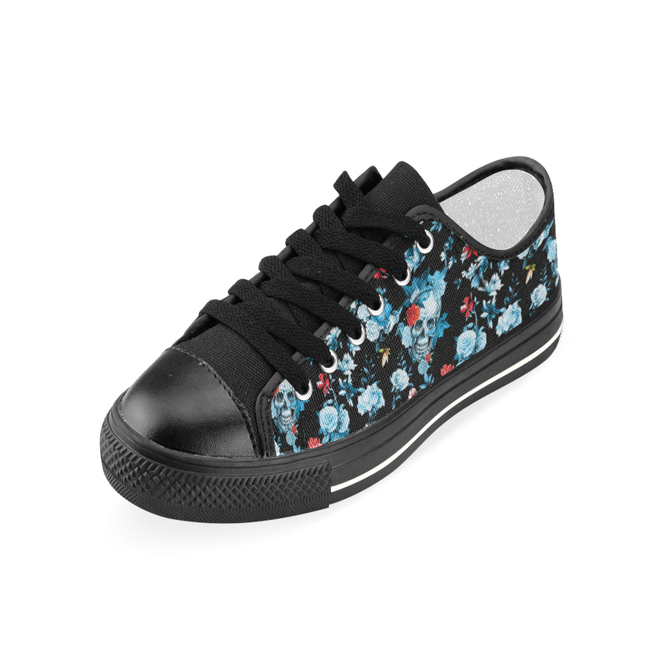 Skull flower roses leave pattern Women's Low Top Canvas Shoes Black