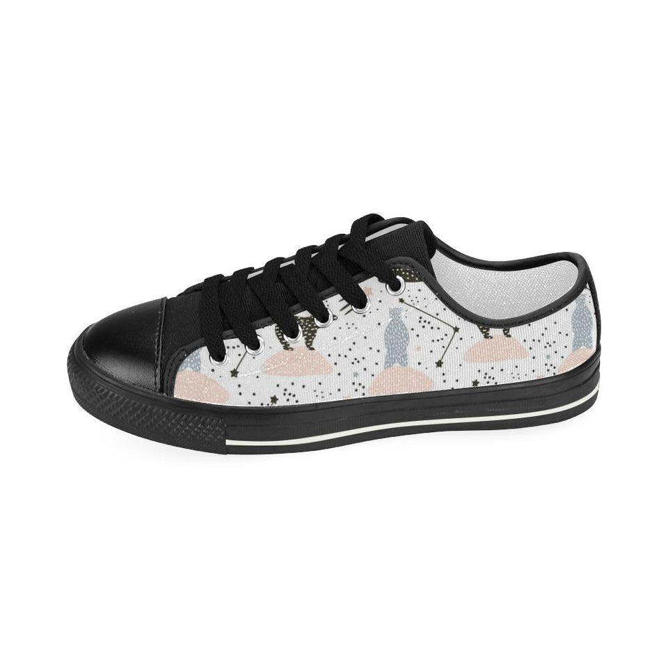 Polar bears star poka dot pattern Kids' Boys' Girls' Low Top Canvas Shoes Black