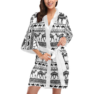 Camel polynesian tribal pattern Women's Short Kimono Robe
