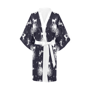 Chihuahua space helmet. astronaut pattern Women's Short Kimono Robe