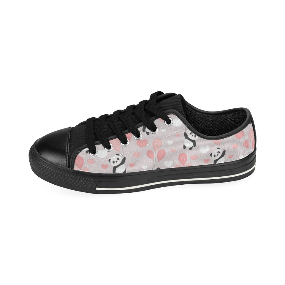 Cute panda ballon heart pattern Men's Low Top Canvas Shoes Black