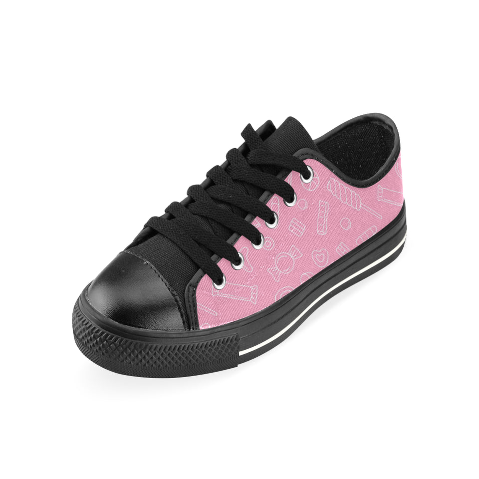 Sweet candy pink background Men's Low Top Canvas Shoes Black