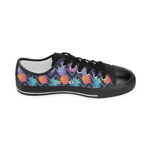Pineapples pattern zigzag background Kids' Boys' Girls' Low Top Canvas Shoes Black