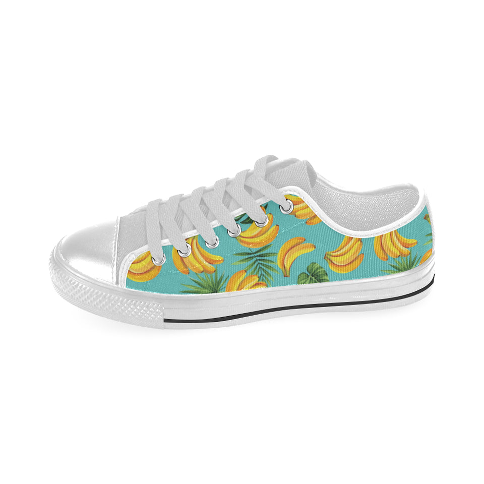 Banana Palm Leaves pattern background Men's Low Top Shoes White