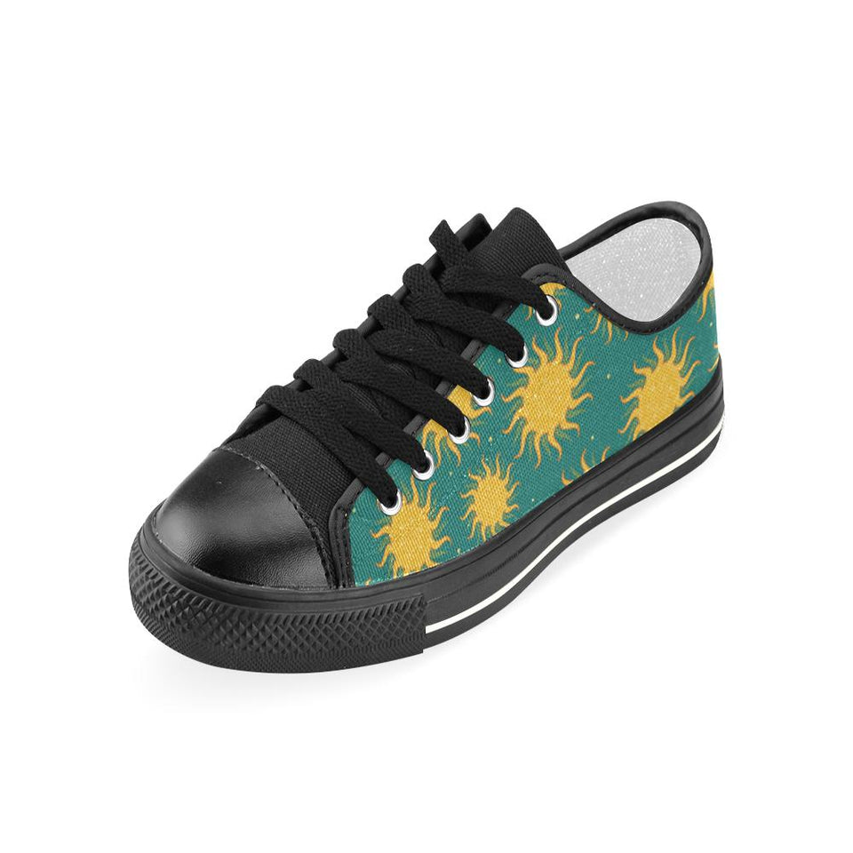 Sun green background Kids' Boys' Girls' Low Top Canvas Shoes Black