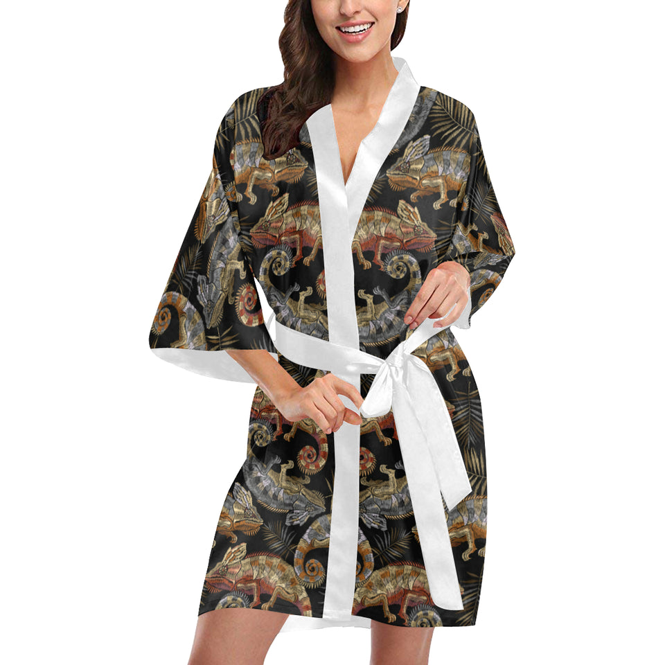 Chameleon lizard tropical leaves palm tree Women's Short Kimono Robe