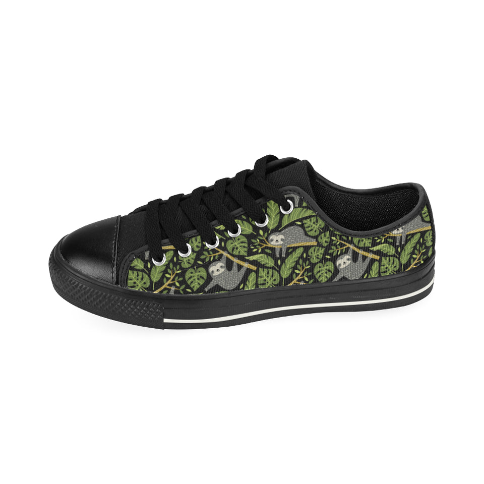 Cute sloths tropical palm leaves black background Men's Low Top Canvas Shoes Black