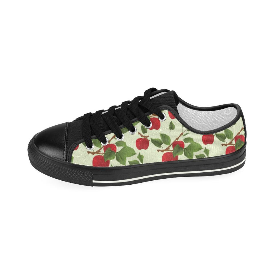 Red apples leaves pattern Kids' Boys' Girls' Low Top Canvas Shoes Black