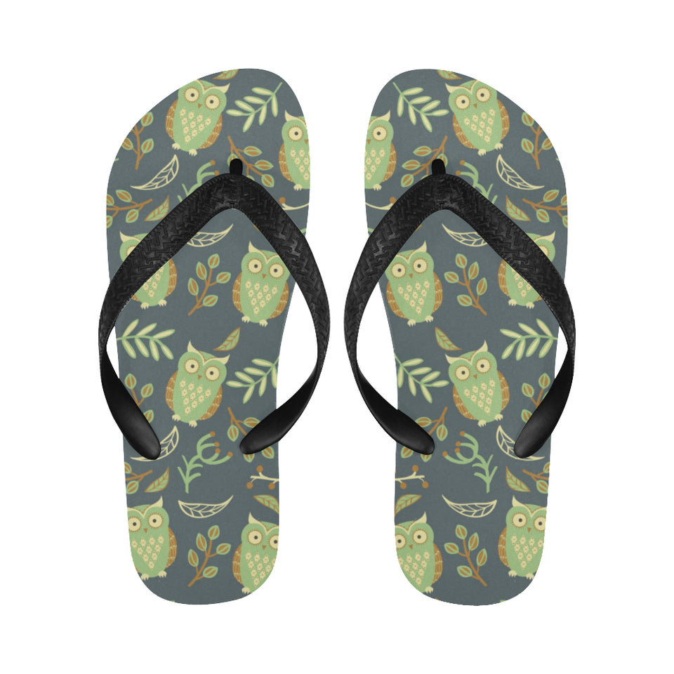 Cute owls leaves pattern Unisex Flip Flops
