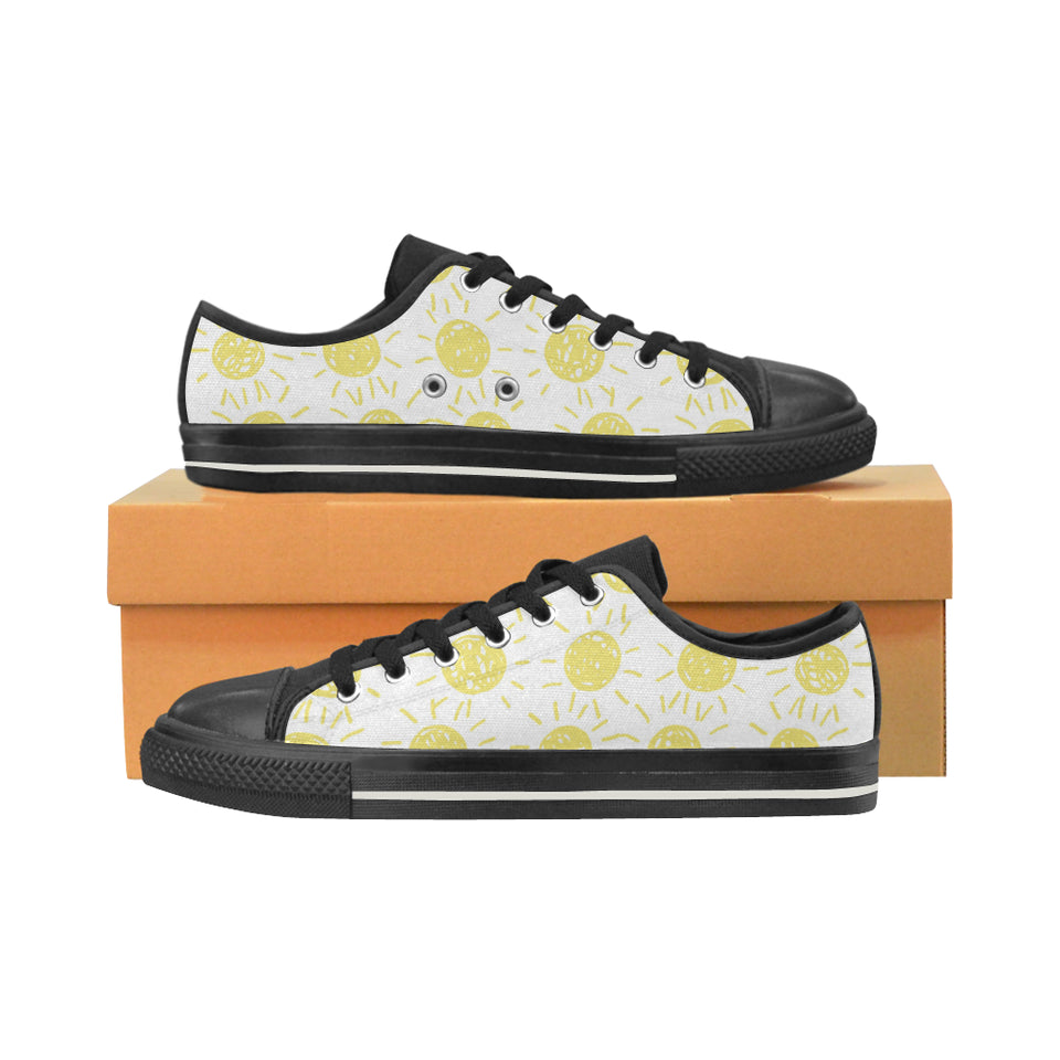 hand drawn sun pattern Men's Low Top Canvas Shoes Black