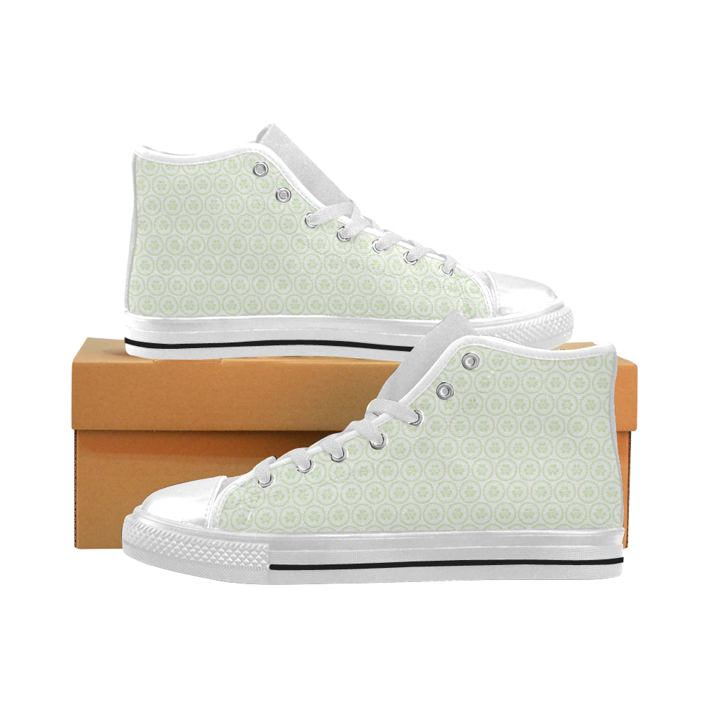 Cucumber pattern background Men's High Top Canvas Shoes White