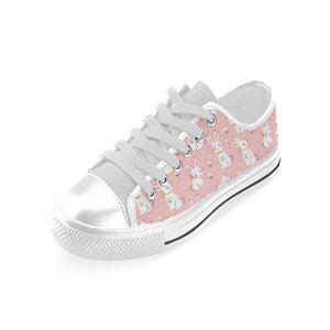Cute white rabbit flower pink background Men's Low Top Shoes White
