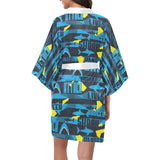 Shark dangerous Women's Short Kimono Robe