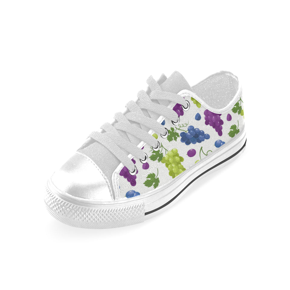 Grape pattern Men's Low Top Shoes White