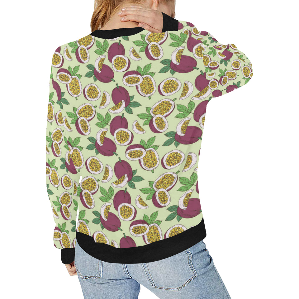 Paassion fruit pattern Women's Crew Neck Sweatshirt