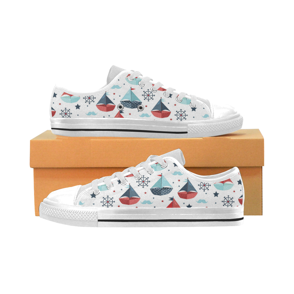 Cute color paper sailboat pattern Men's Low Top Shoes White