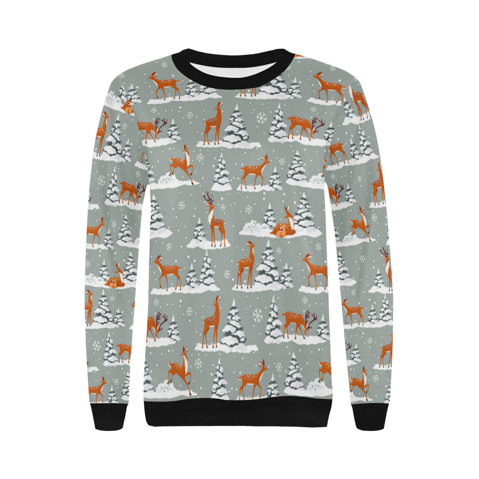 Beautiful deers Winter Christmas Women's Crew Neck Sweatshirt