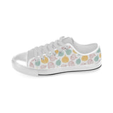 colorful onions white background Men's Low Top Canvas Shoes White