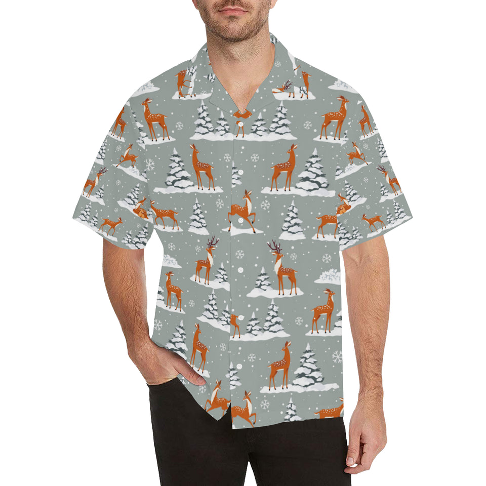 Beautiful deers Winter Christmas Men's All Over Print Hawaiian Shirt