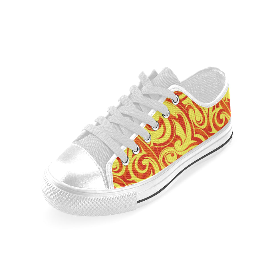 Fire flame design pattern Men's Low Top Shoes White