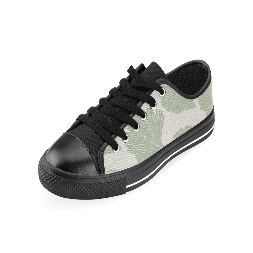 Ginkgo leaves pattern Men's Low Top Canvas Shoes Black