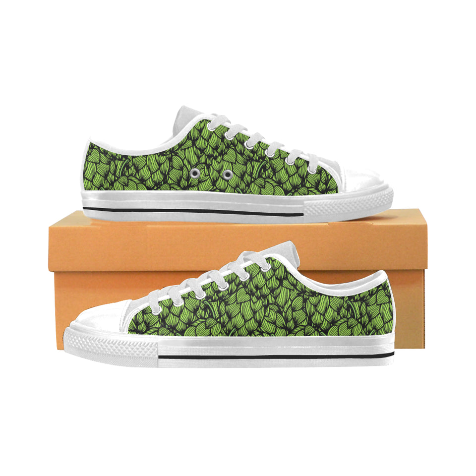 Green hop pattern Men's Low Top Shoes White