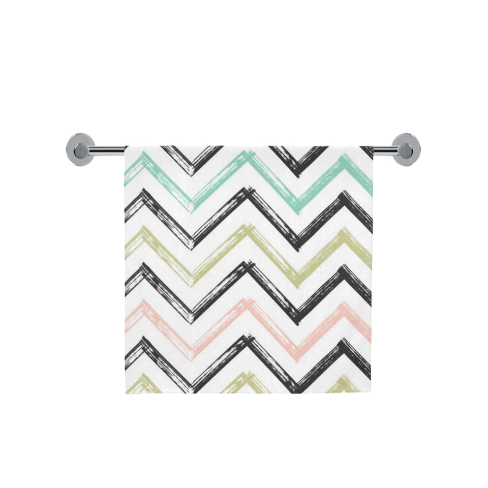 zigzag chevron paint pattern Bath Towel