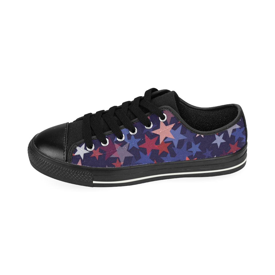 Red blue star pattern Men's Low Top Canvas Shoes Black