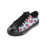 Strawberry pattern blue lines background Men's Low Top Canvas Shoes Black