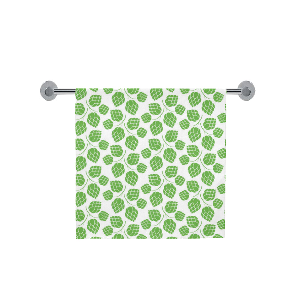 Hop pattern background Bath Towel