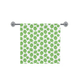 Hop pattern background Bath Towel