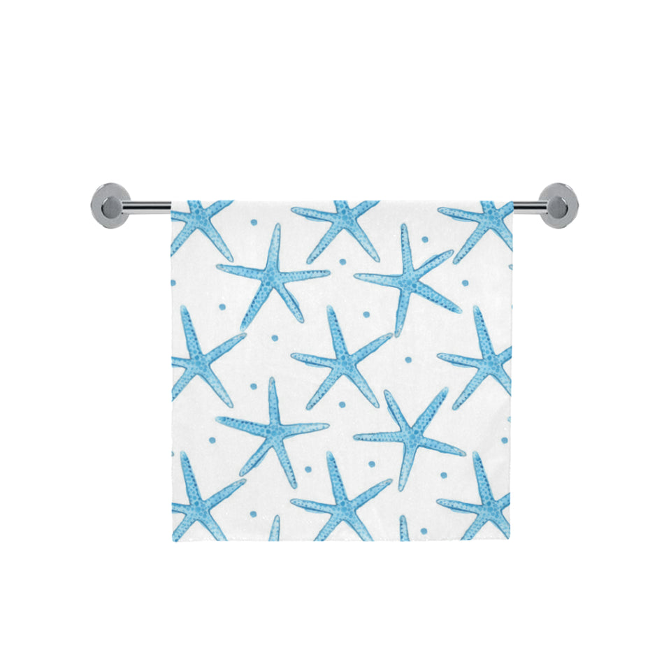 Watercolor starfish pattern Bath Towel