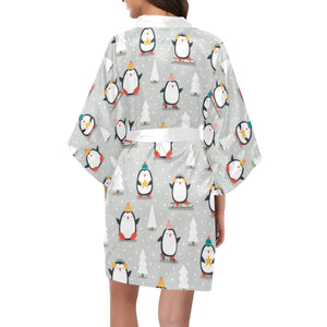 Cute Penguin christmas pattern Women's Short Kimono Robe