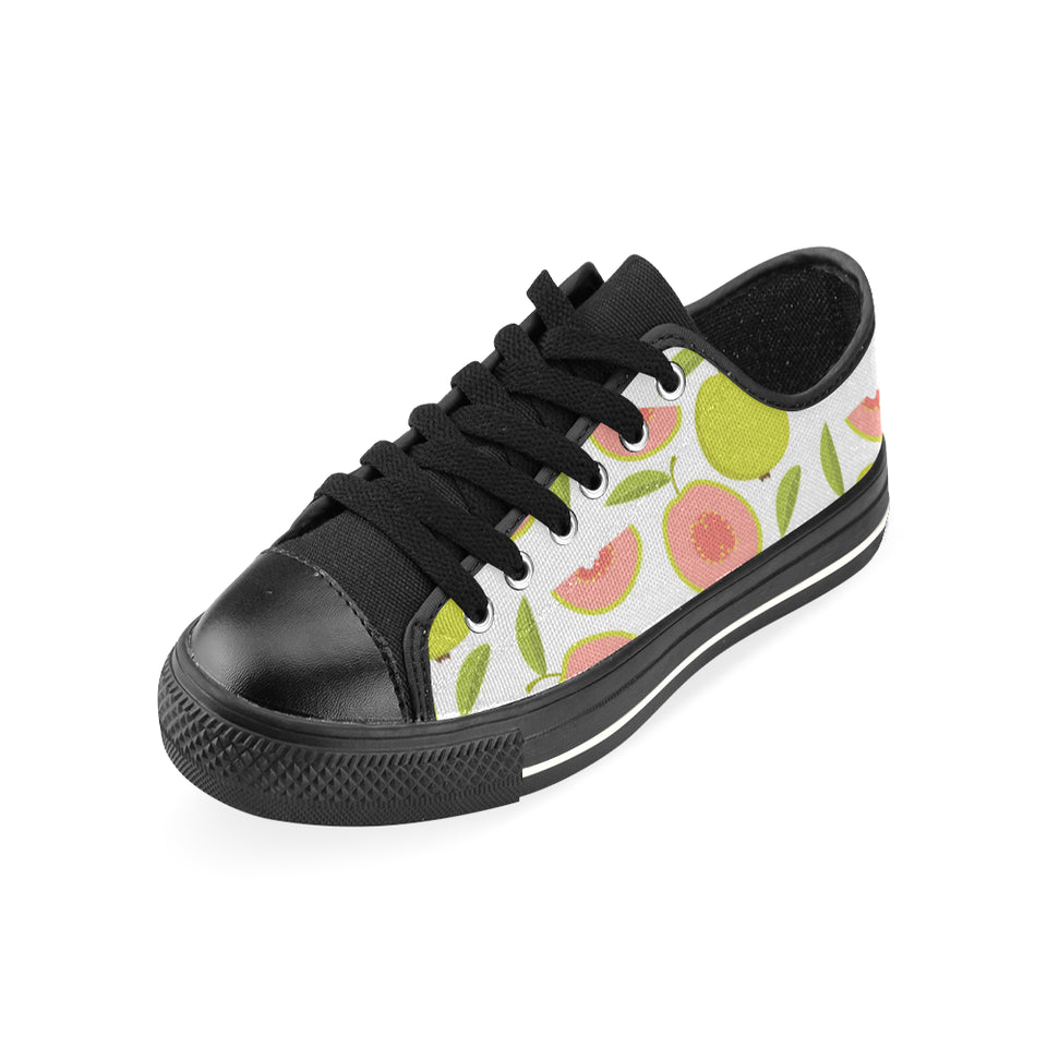Guava pattern Men's Low Top Canvas Shoes Black