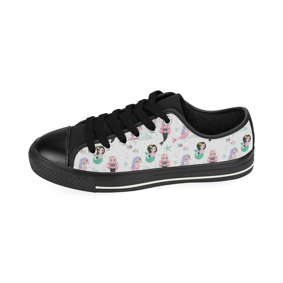 cute mermaid dolphin fish starfish pattern Men's Low Top Canvas Shoes Black