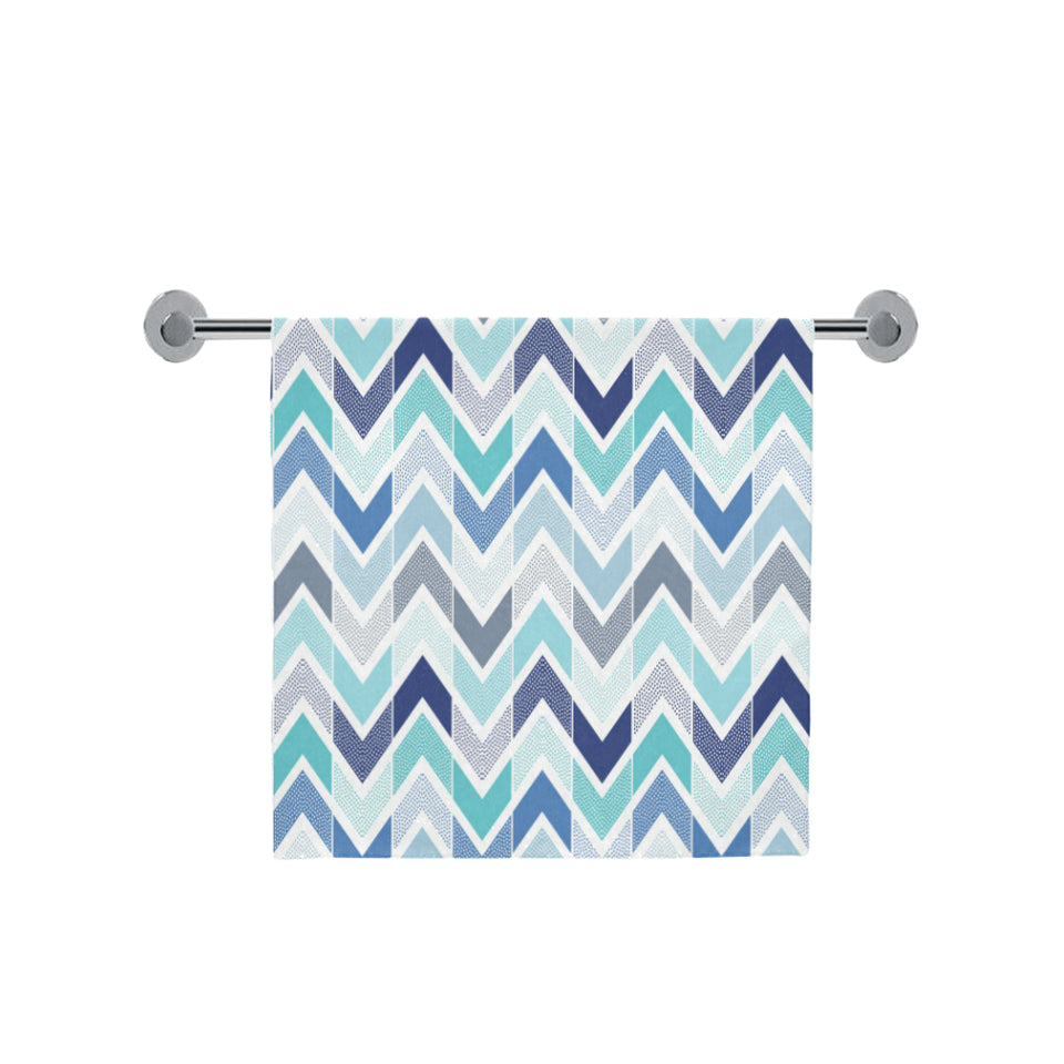zigzag chevron blue pattern Bath Towel