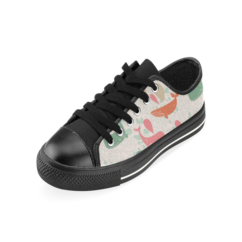 Cute whale pattern Men's Low Top Canvas Shoes Black