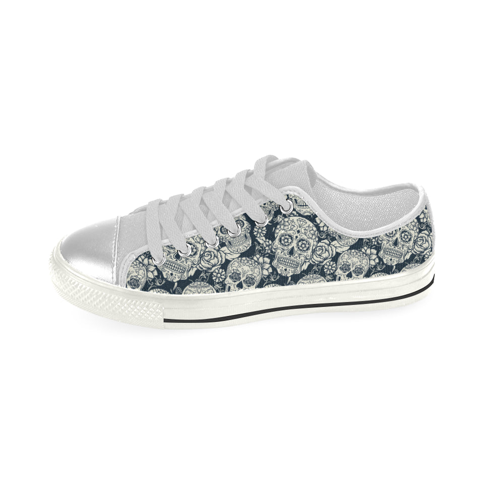 Sugar skull black white pattern Women's Low Top Canvas Shoes White