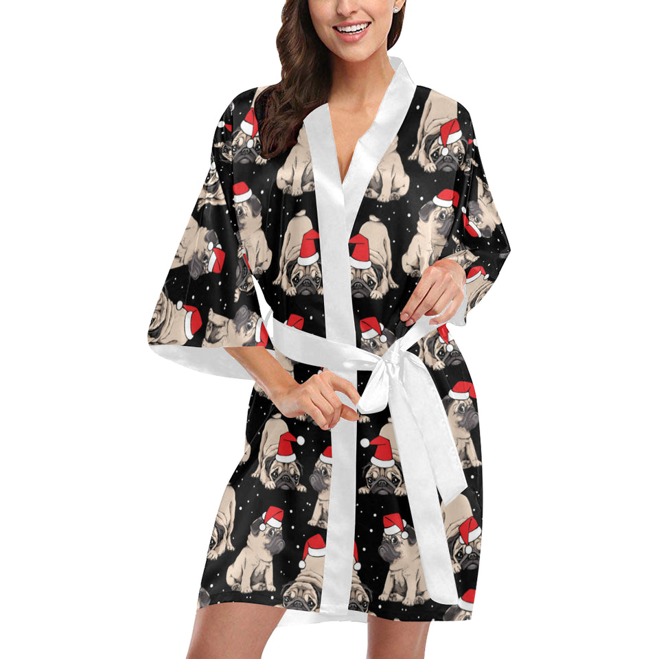 Christmas Pugs Santa_s red cap pattern Women's Short Kimono Robe