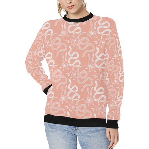 Snake lilies flower pattern Women's Crew Neck Sweatshirt