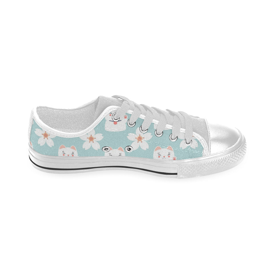 Maneki neko cat sakura Men's Low Top Canvas Shoes White