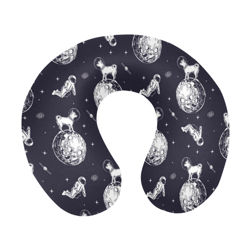 Chihuahua space helmet. astronaut pattern U-Shaped Travel Neck Pillow