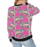 Chameleon lizard pattern pink background Women's Crew Neck Sweatshirt