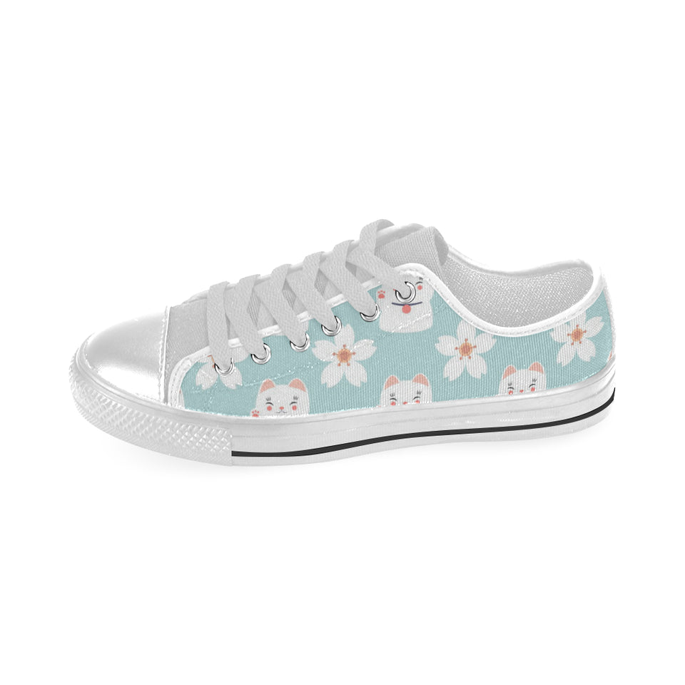 Maneki neko cat sakura Men's Low Top Canvas Shoes White